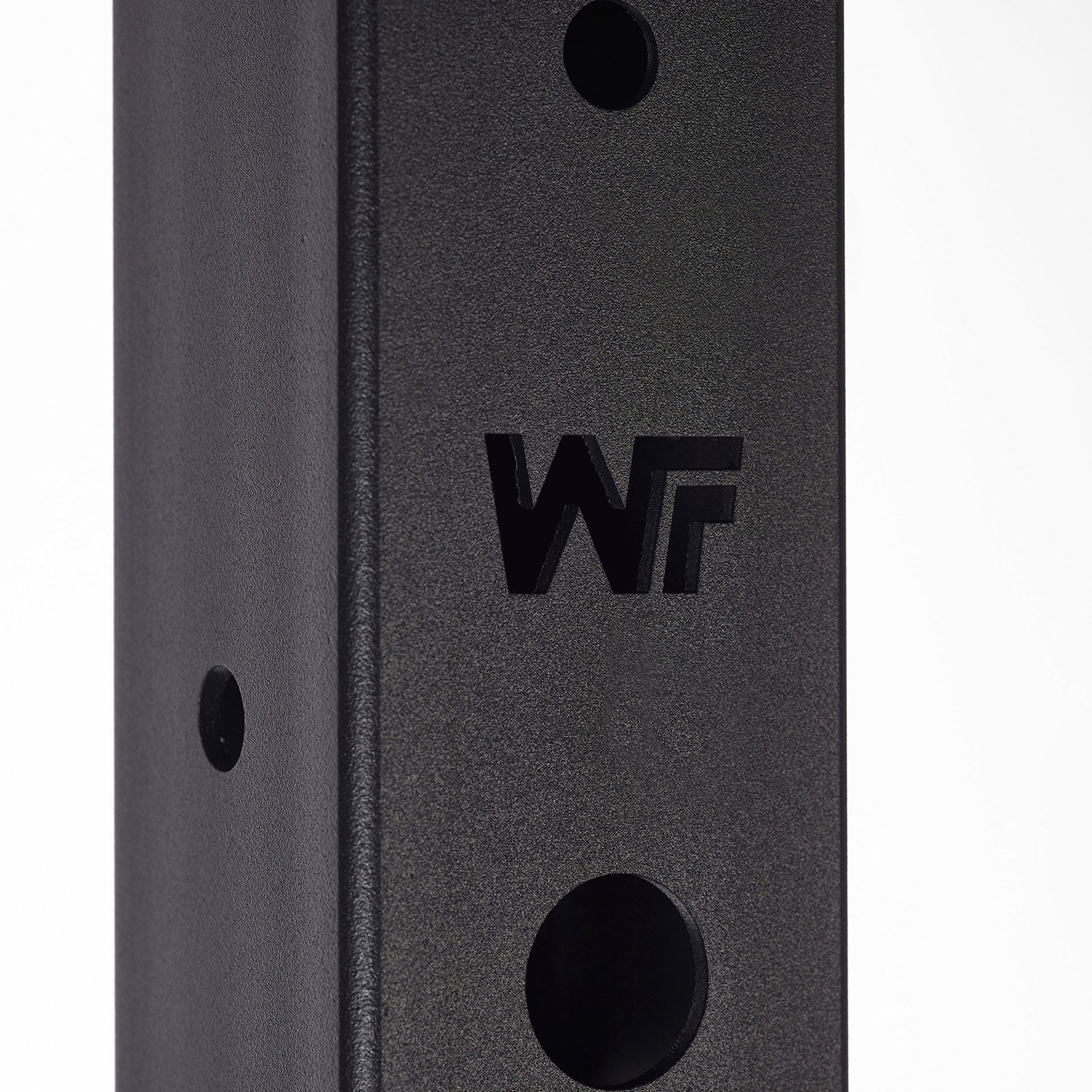 Bison Series - 1 Bay Wall Mounted Rig With Dual connector Bar