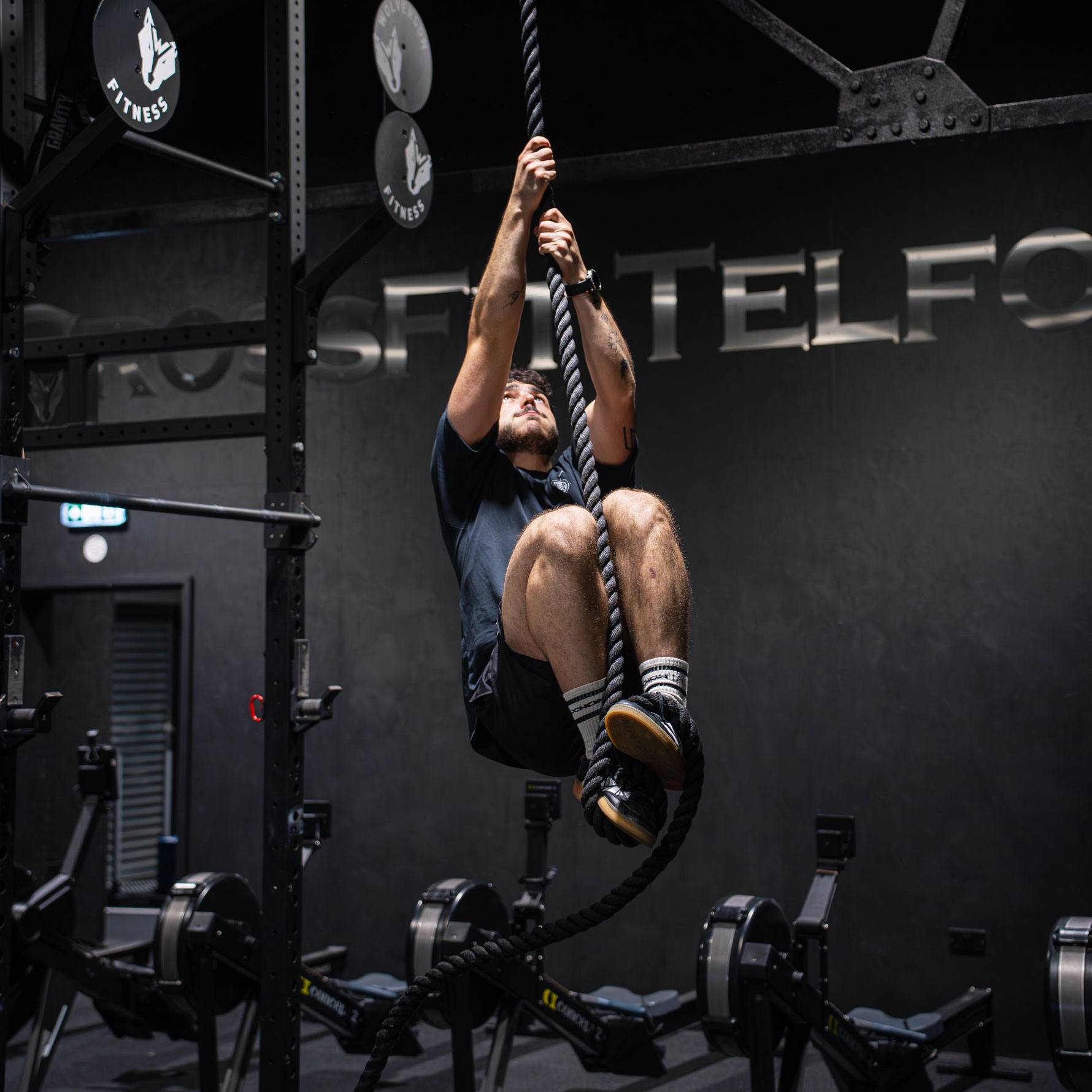 Wolverson Black Nylon Climbing Rope (4m)